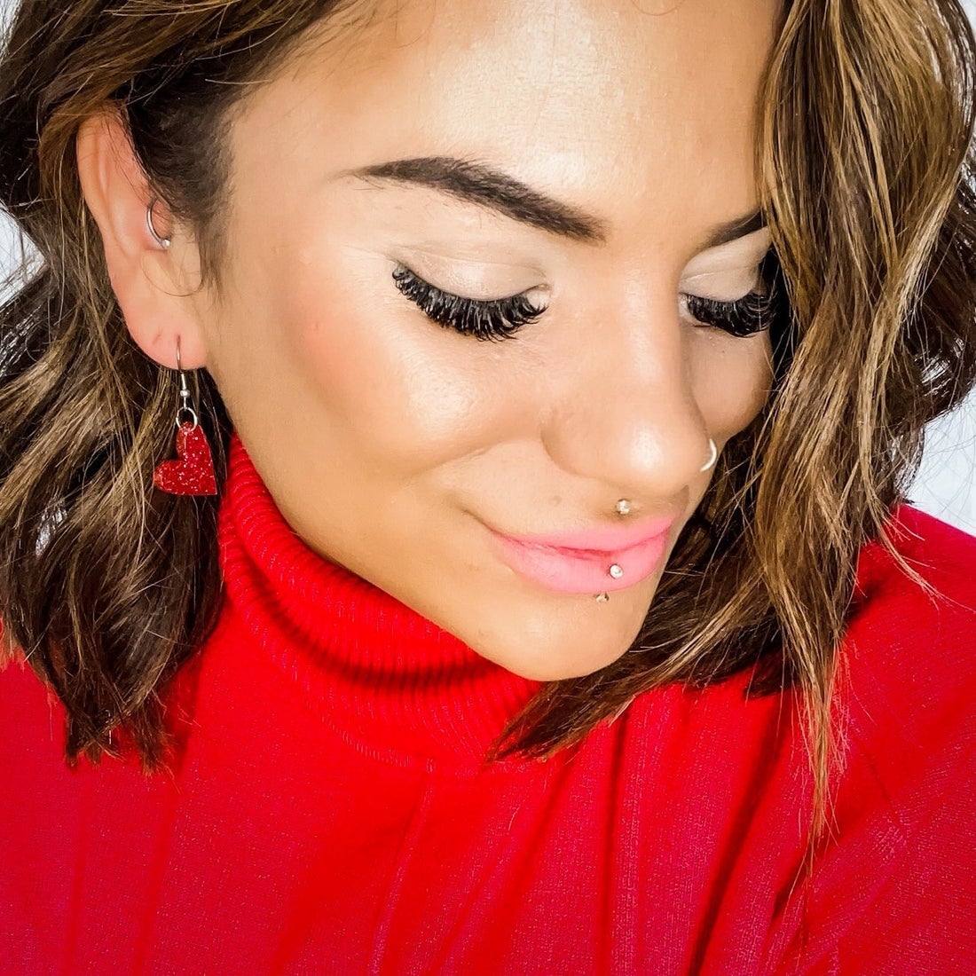 Dixie Bliss Earrings: Love Petite Hearts in Raspberry