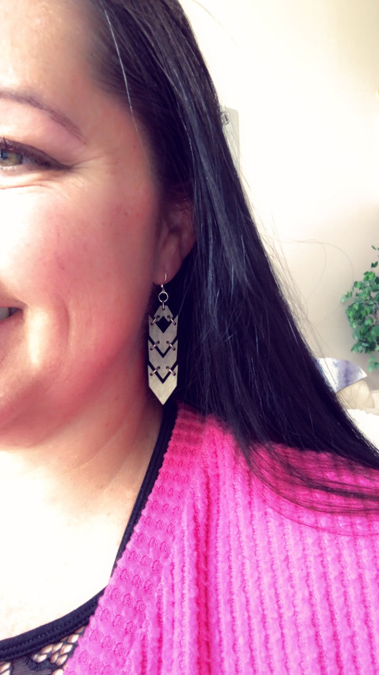 Wooden Tight Chevron Earrings | 3 colors |