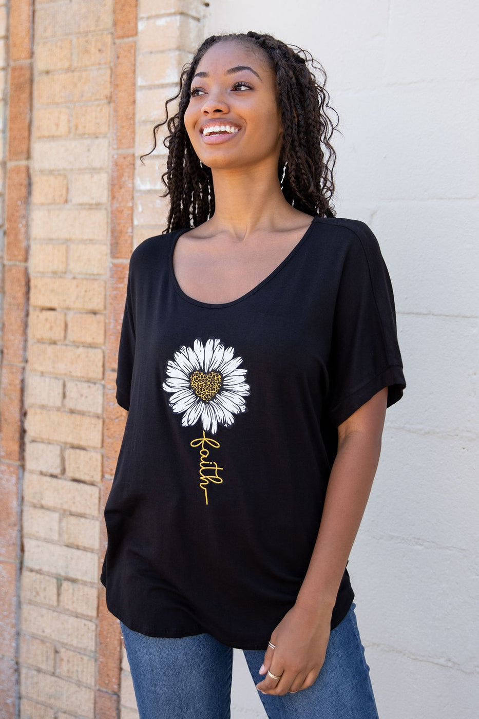 LAST ONE fits like S/M Daisy Faith ShortSleeve Top