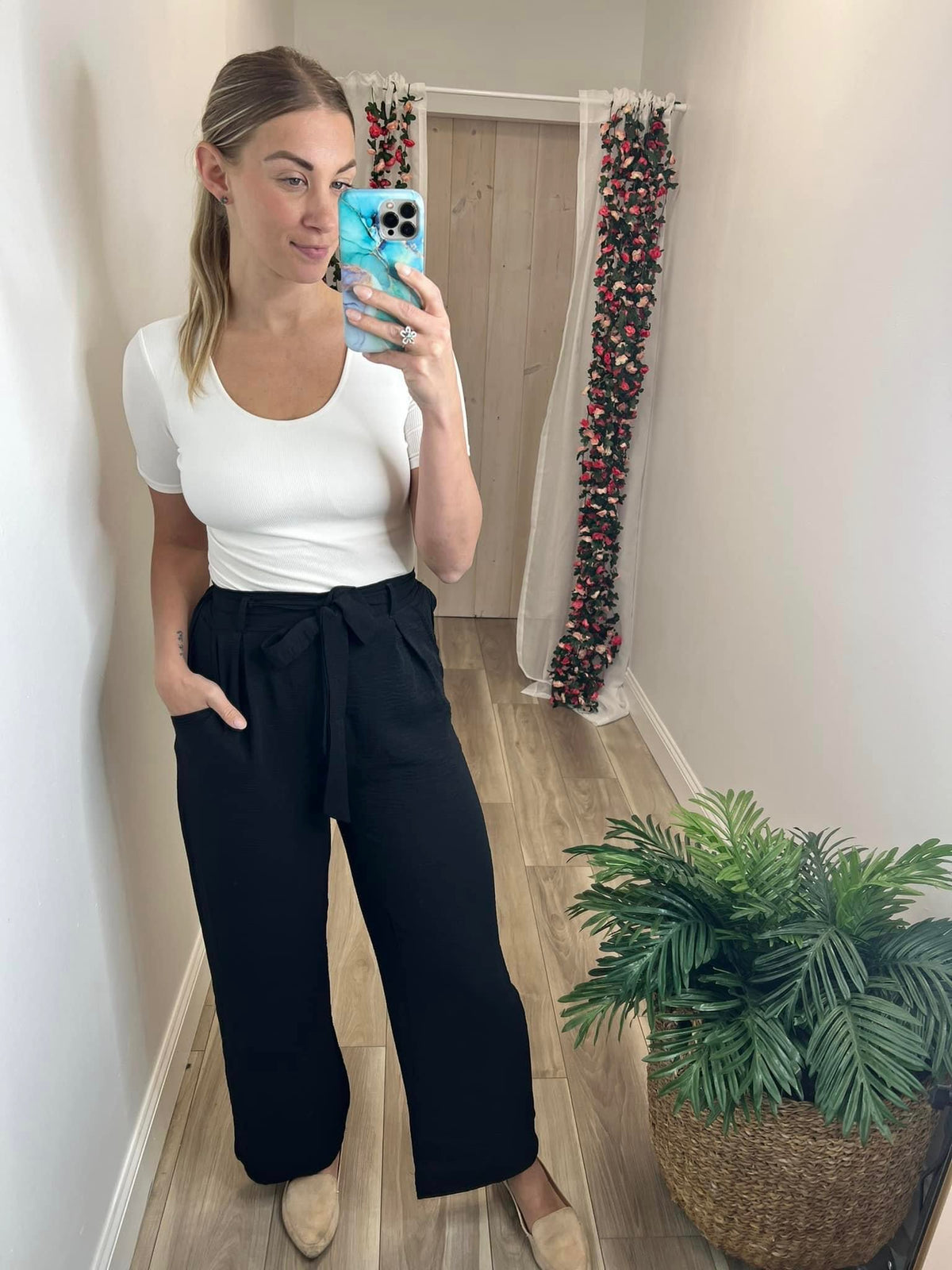 Polly Pleated Wide Leg Pants with Pockets