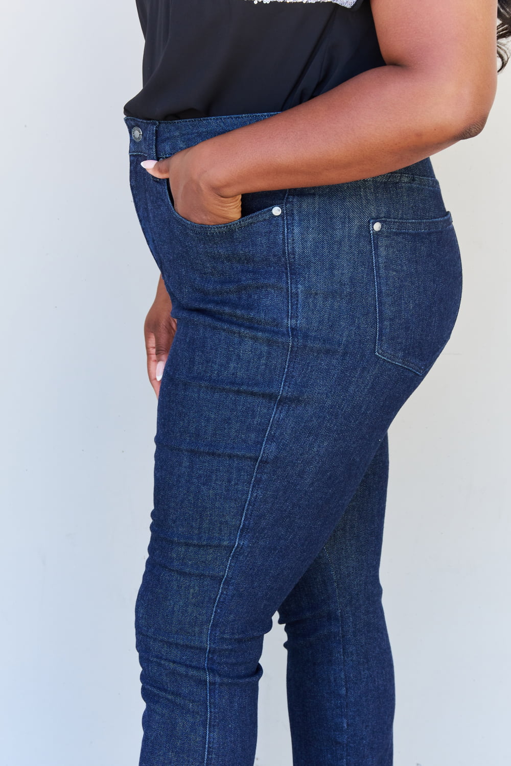 Judy Blue Esme Tummy Control Skinny Jeans