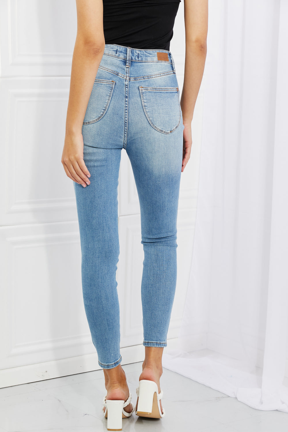 Style #: 88538 High Waist Skinny Jeans Light Wash Judy Blue Womens Misses Juniors Stretchy Jeans Denim