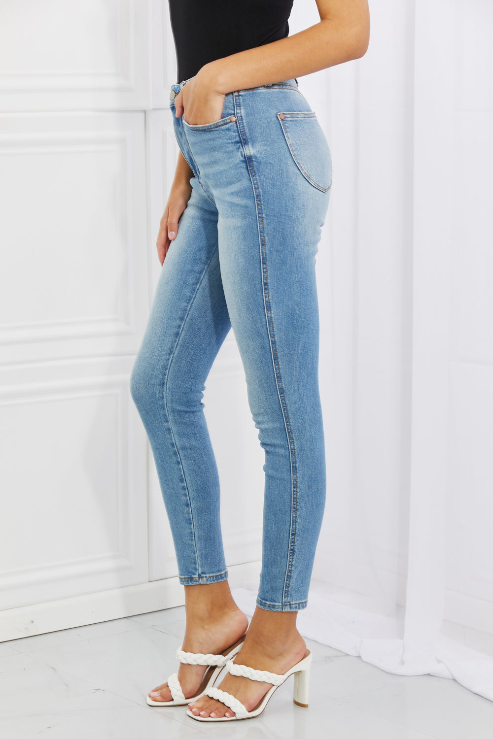 Style #: 88538 High Waist Skinny Jeans Light Wash Judy Blue Womens Misses Juniors Stretchy Jeans Denim