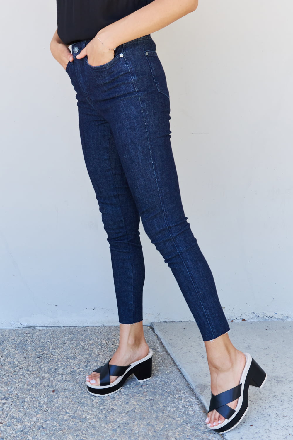 Judy Blue Esme Tummy Control Skinny Jeans