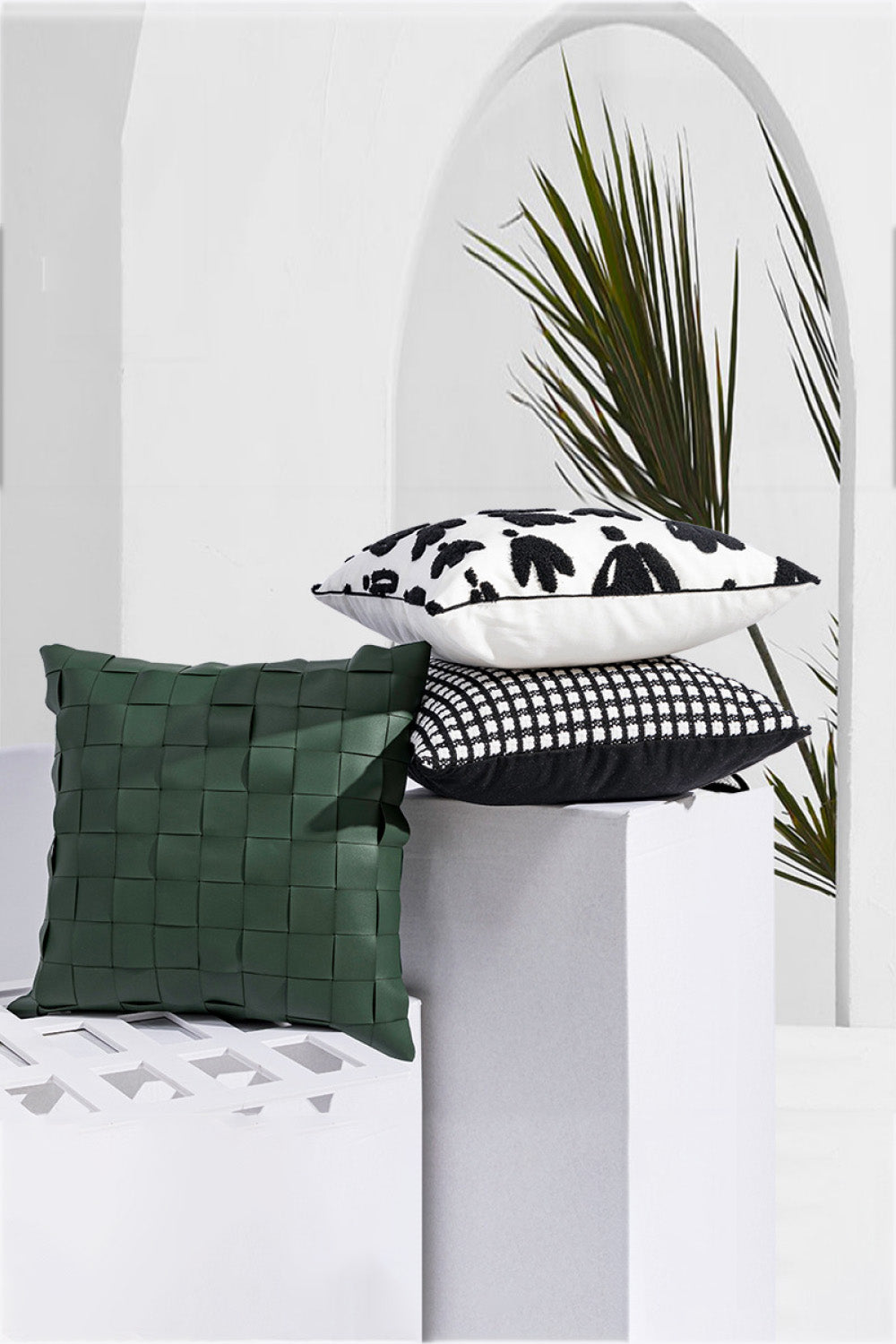 4-Pack Set Go Green Decorative Throw Pillow Cases