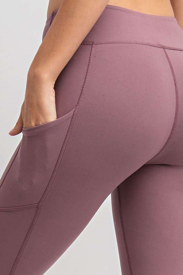 Athleisure Capri Leggings with Pockets Rae Mode | capri, leggings, athletic, pants, women, clothing, workout, yoga, walking, legging material, buttery soft, microfiber, fashion