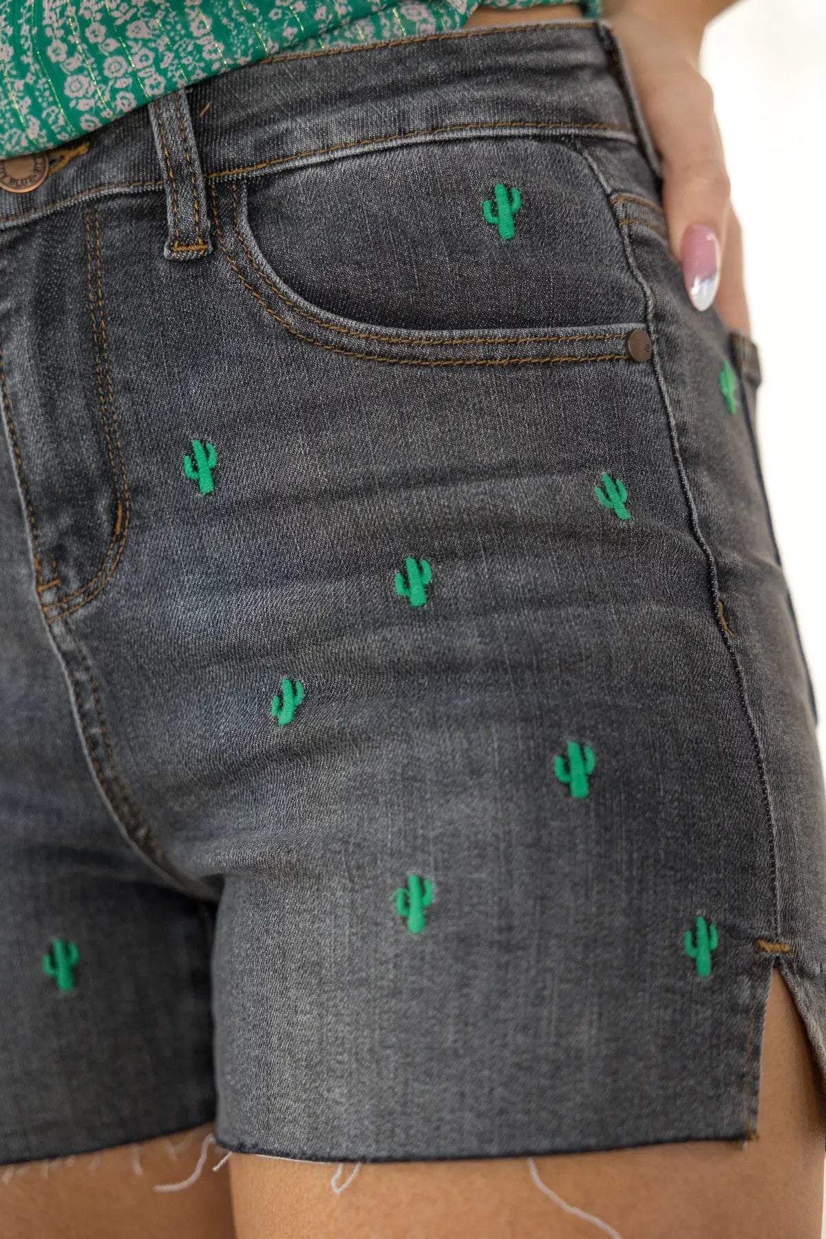 Judy Blue Cactus Gray Wash Denim Shorts