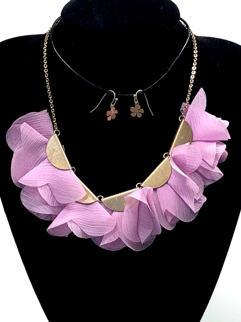 Linen Floral Petals Necklace & Earring Set |2 colors|