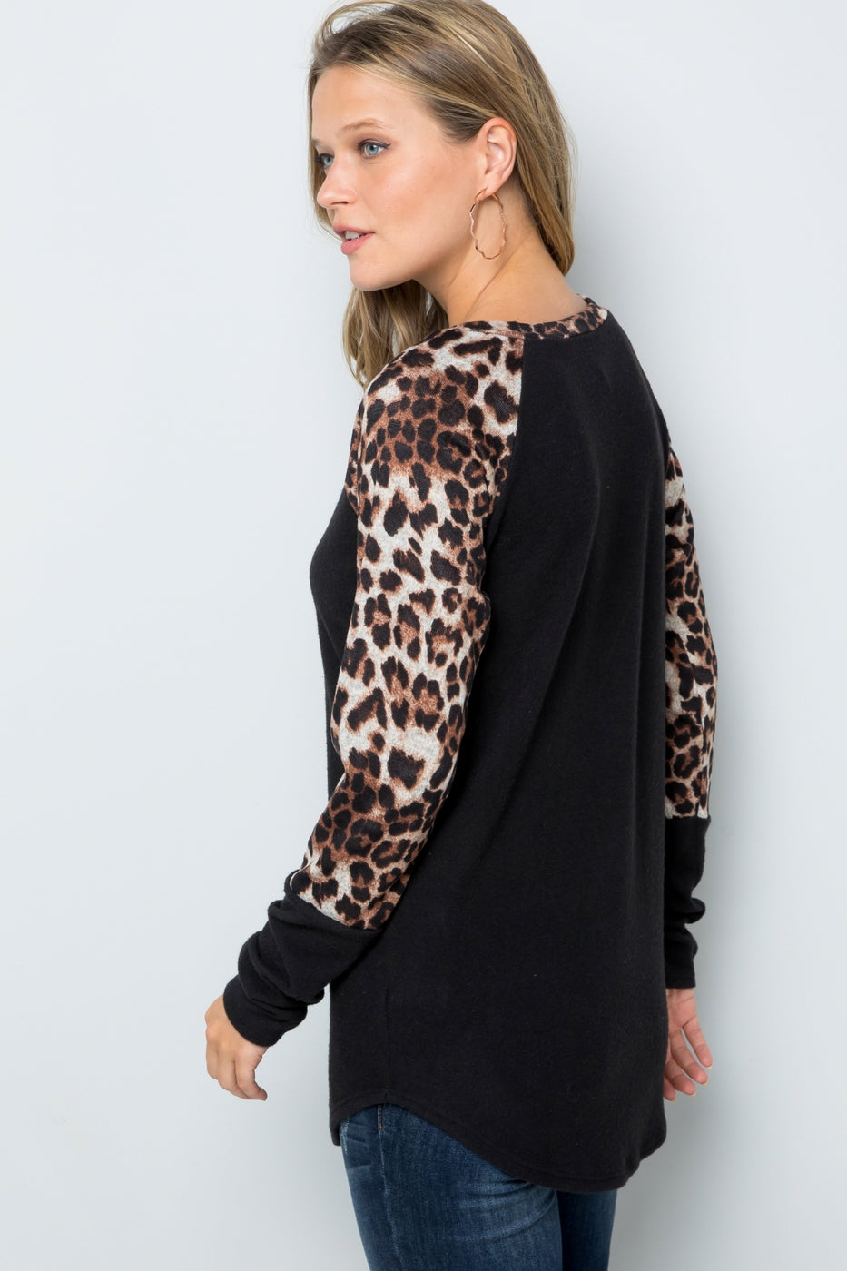 Leopard Fleece LongSleeve Raglan Top