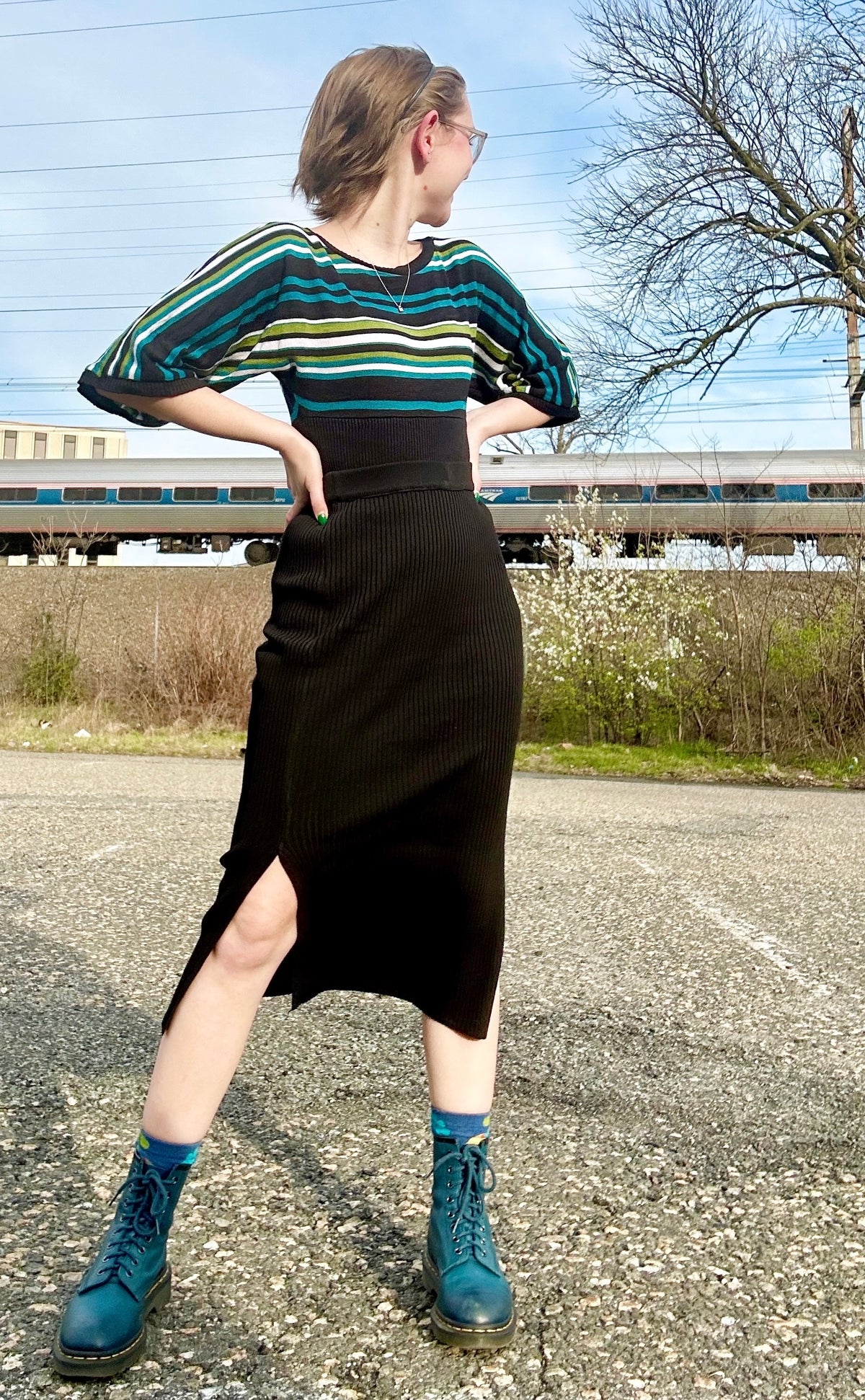 Anamay Midi Slit Skirt | 3 colors |