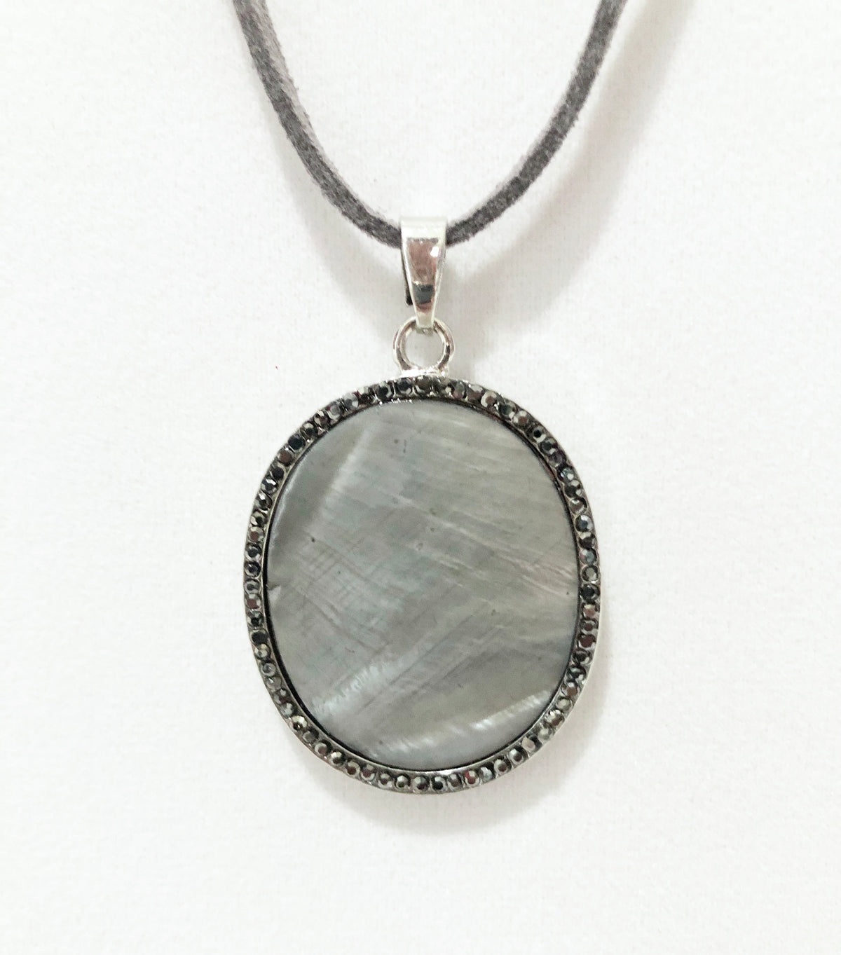 Grey Mother of Pearl Pendant Necklace